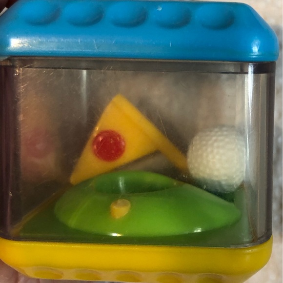 6 Vintage Fisher Price Peek-A-Boo Blocks. Mixed Themes. Set #4. - Picture 7 of 8